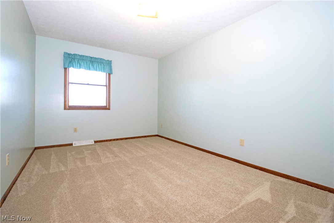 1076 West Milltown Road Wooster, OH 44691 - Photo 16 of 27 Gallery Image 16