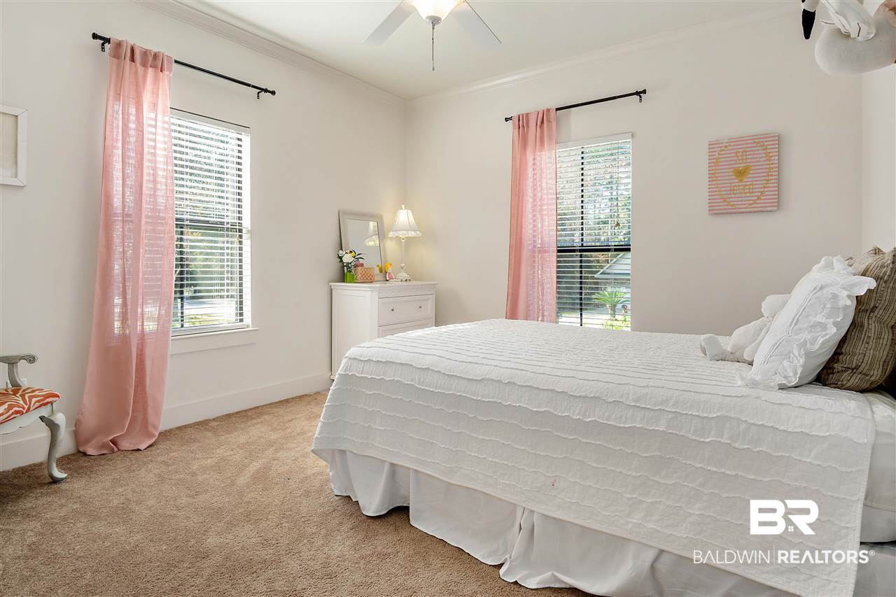 20319 Bunker Loop Fairhope, AL 36532 - Photo 23 of 28