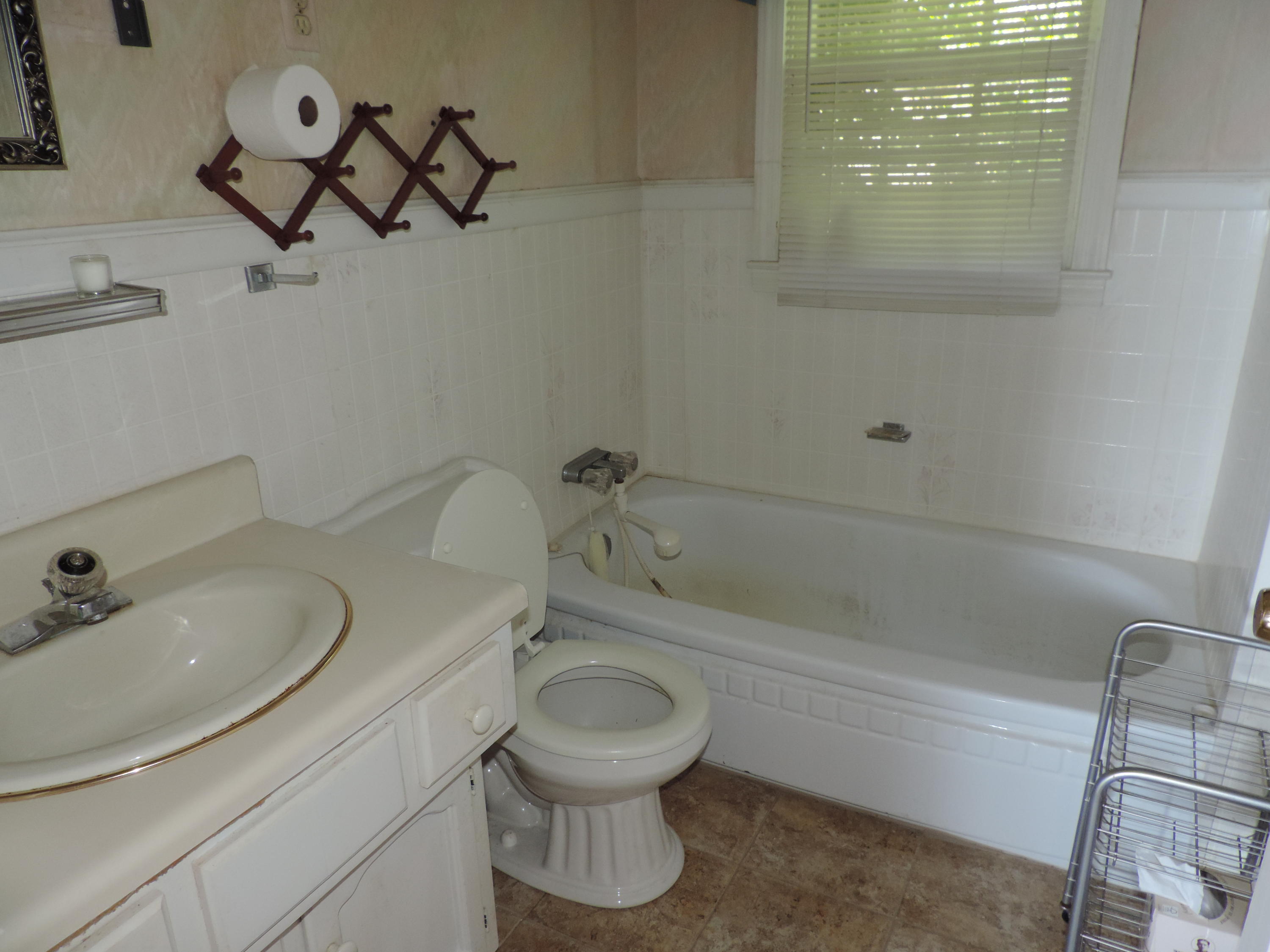 2427 Stonesage Road, Unit 9A Soddy Daisy, TN 37379 - Photo 21 of 26 DSCN1756