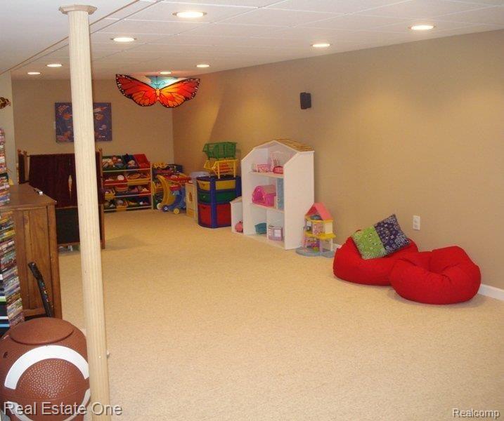 242 Tanglewood Drive Rochester, MI 48309 - Photo 21 of 25 Tanglewood 2424 - Basement Playr