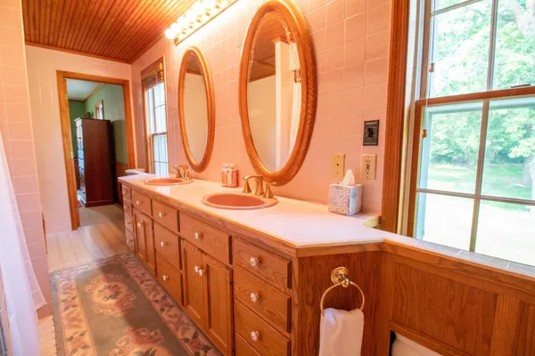 $730,000 | 33625 160th Street, Battle Lake, MN 56515