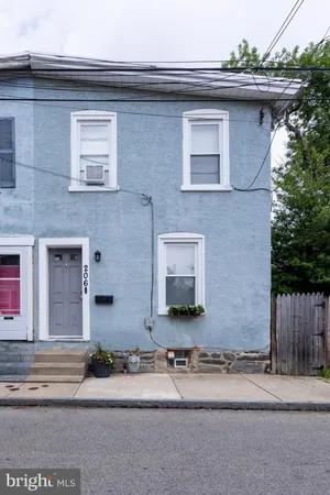 $339,900 | 206 Sheas Terrace, Ardmore, PA 19003