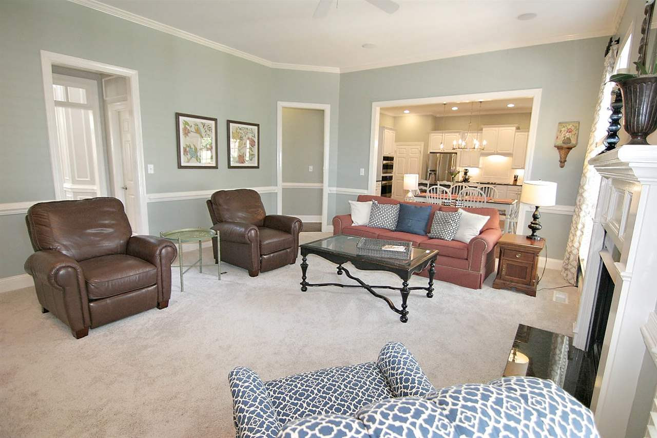 2917 Elmgate Way Raleigh, NC 27614 - Photo 8 of 25 Family Room