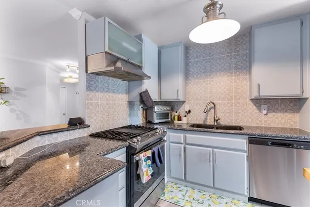 $449,000 | 1200 Gaviota Avenue, Unit 116, Long Beach, CA 90813