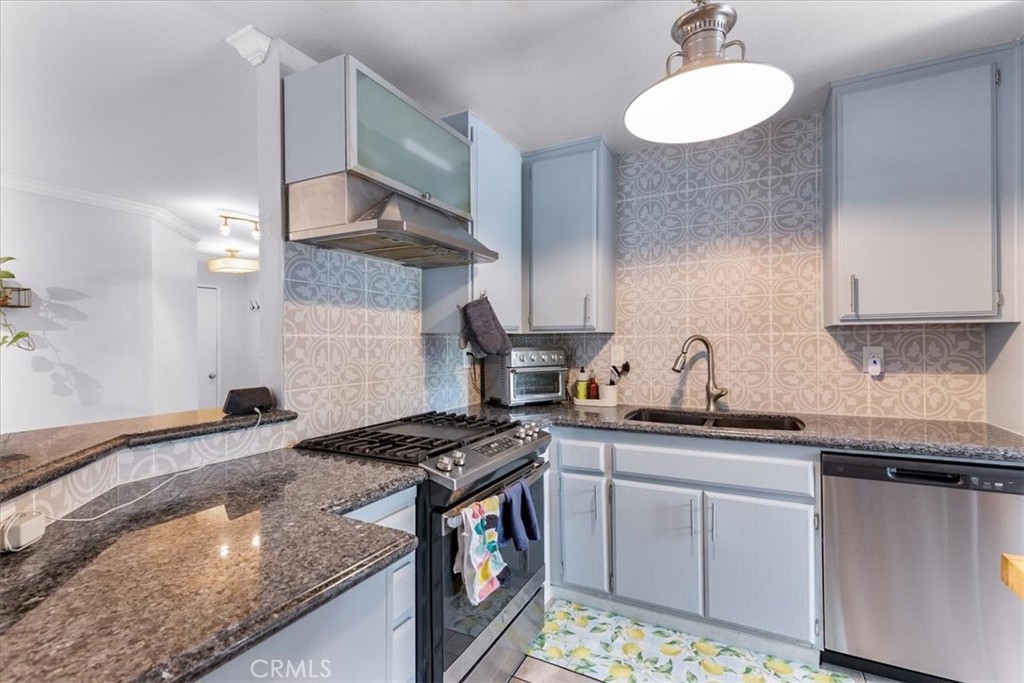 1200 Gaviota Avenue, Unit 116 Long Beach, CA 90813 - Photo 5 of 32