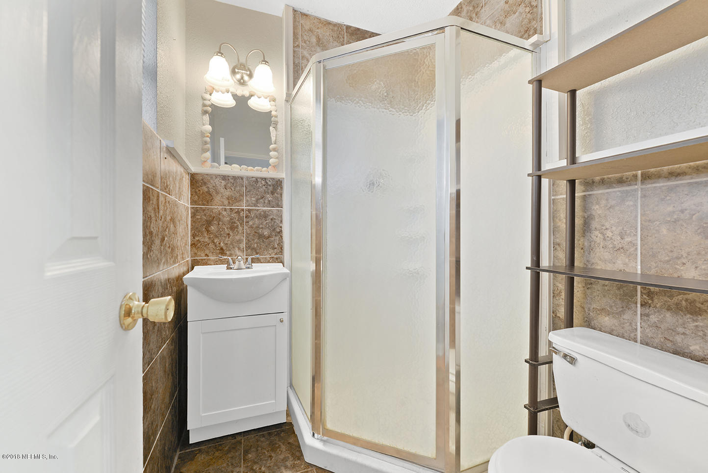 6215 Colgate Road Jacksonville, FL 32217 - Photo 16 of 22 Bathroom