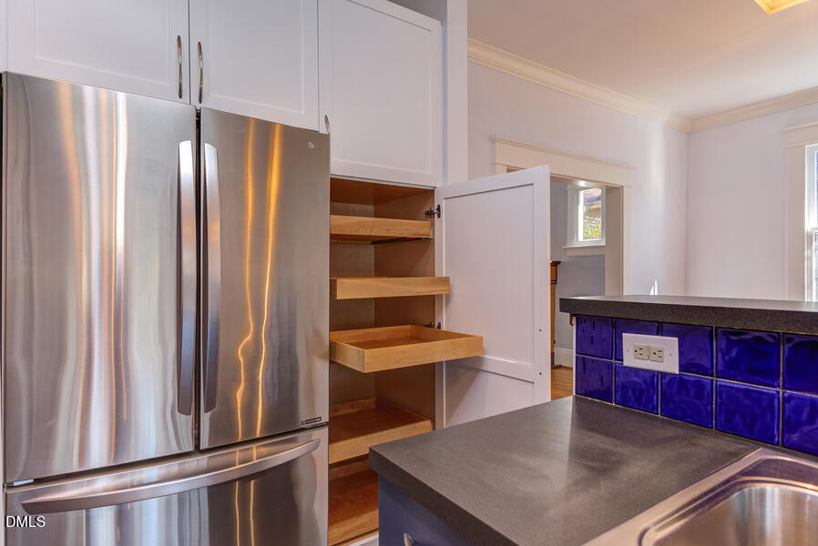 1007 West South Street Raleigh, NC 27603 - Photo 8 of 36 IMG_4785_6_7