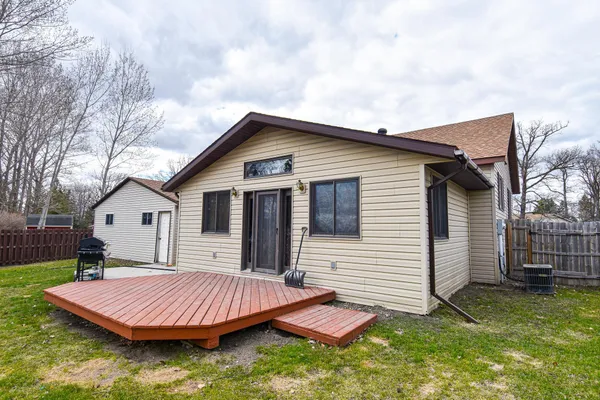 $213,900 | 612 Cherry Road, Thief River Falls, MN 56701
