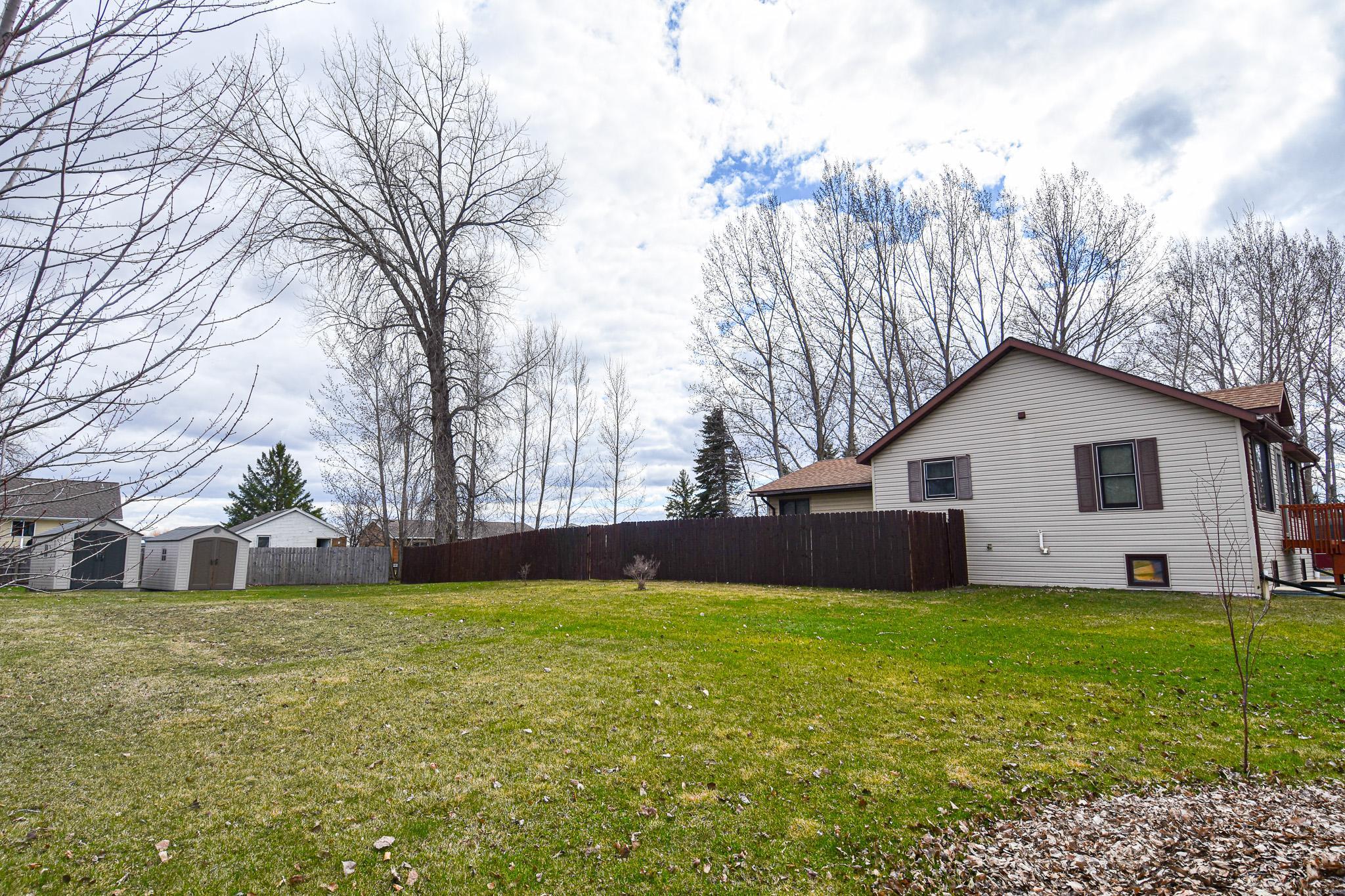 612 Cherry Road Thief River Falls, MN 56701 - Photo 38 of 40
