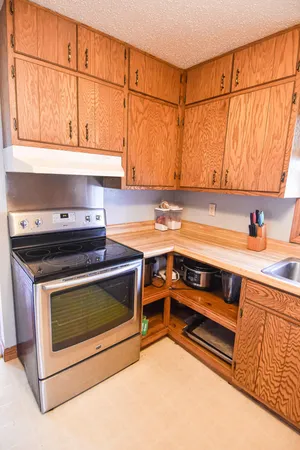 $213,900 | 612 Cherry Road, Thief River Falls, MN 56701