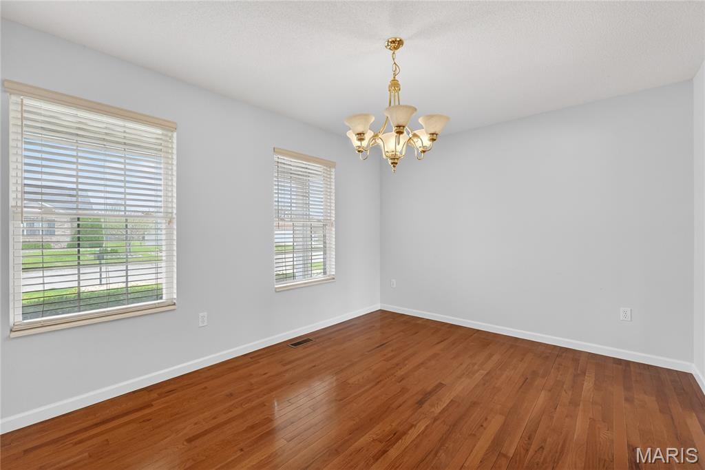 257 Emerald Way East Pontoon Beach, IL 62040 - Photo 16 of 39