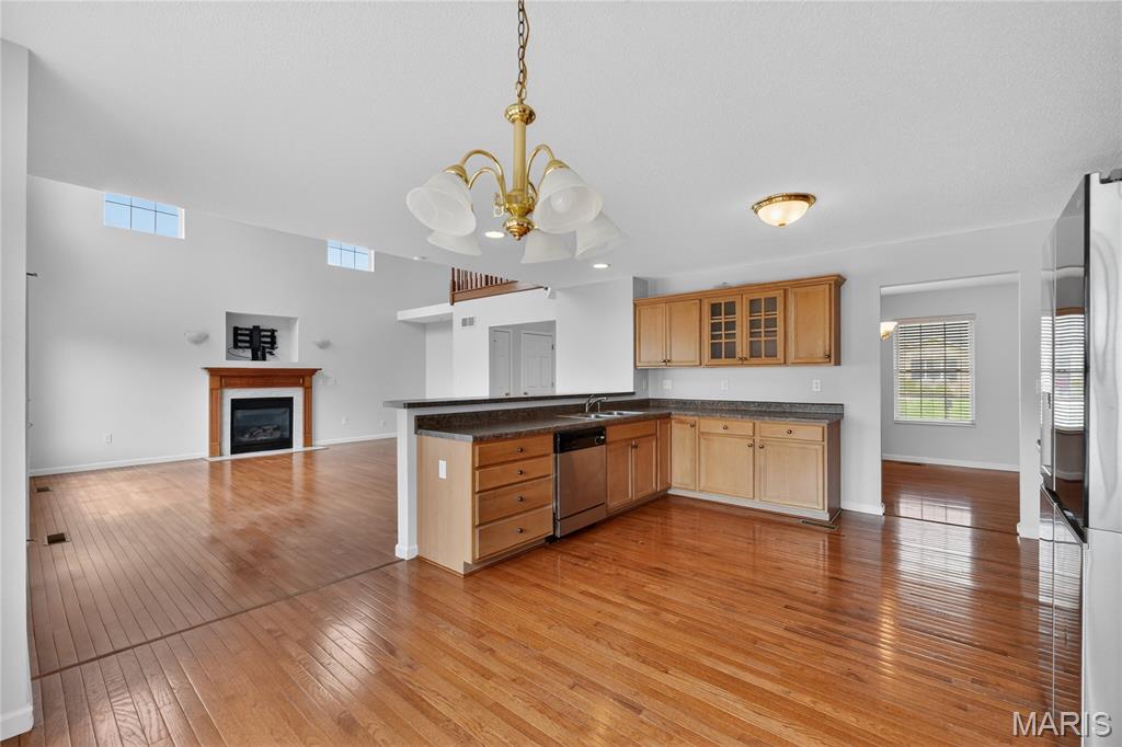 257 Emerald Way East Pontoon Beach, IL 62040 - Photo 10 of 39