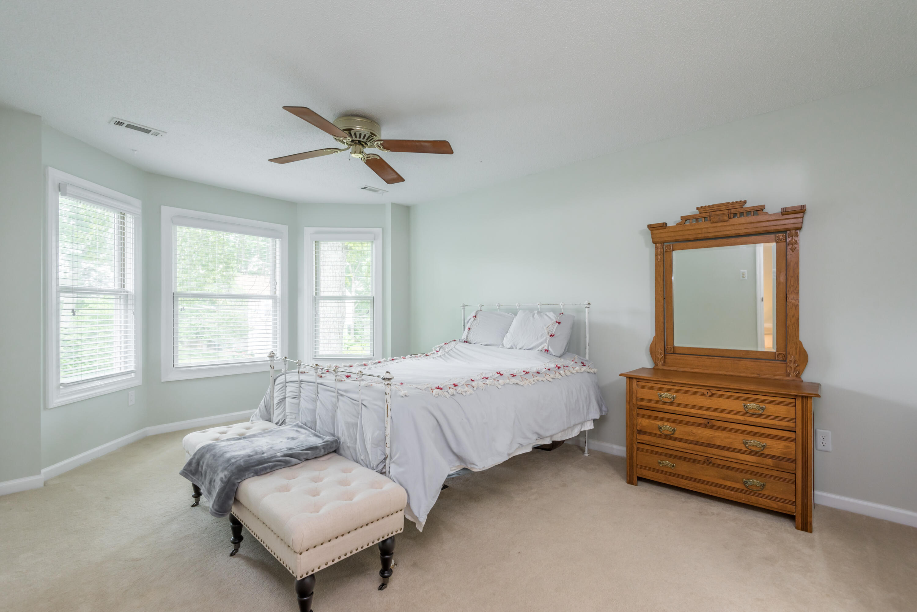 9133 Colchester Ridge Road Knoxville, TN 37922 - Photo 15 of 36 9133ColchesterRidgeRd-22
