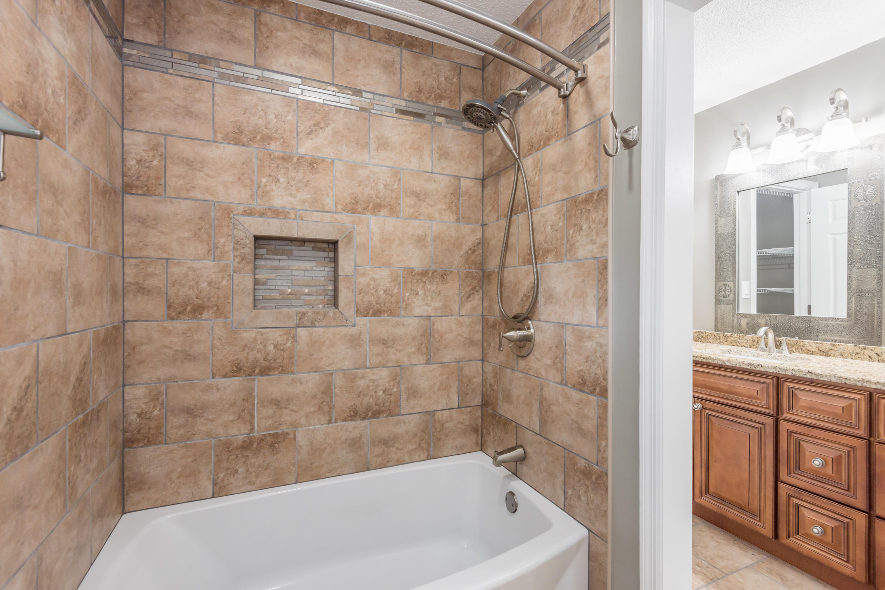 9133 Colchester Ridge Road Knoxville, TN 37922 - Photo 18 of 36 9133ColchesterRidgeRd-25