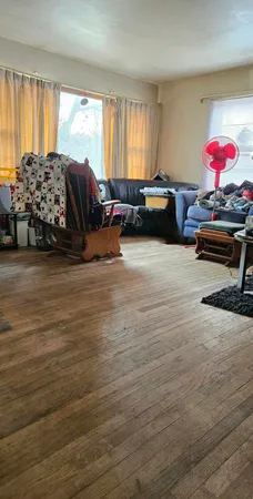 $400,000 | 209 South Marshall Street, New Buffalo, MI 49117