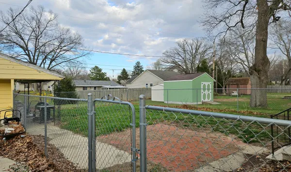 $400,000 | 209 South Marshall Street, New Buffalo, MI 49117