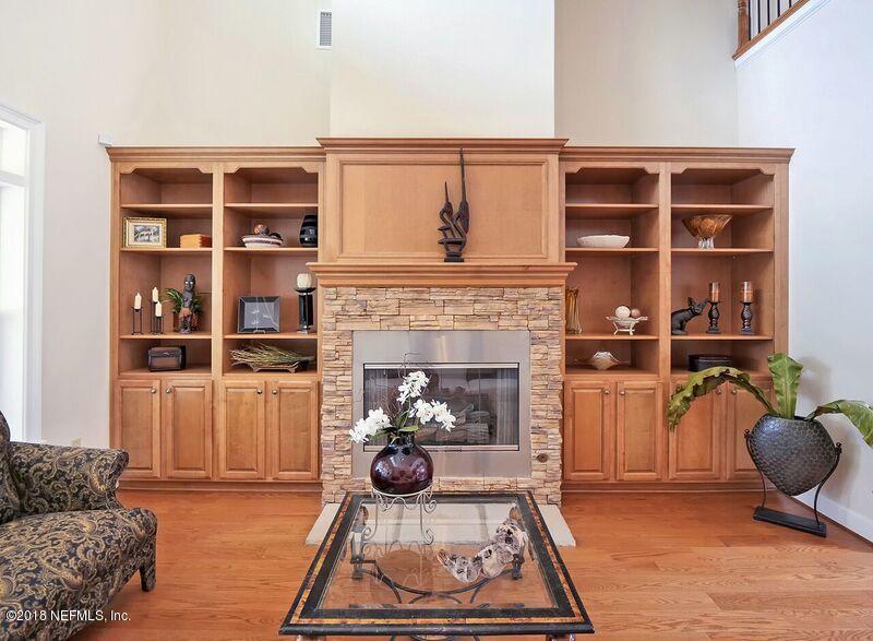 813 Cedar Bay Road Jacksonville, FL 32218 - Photo 13 of 56 Living Room