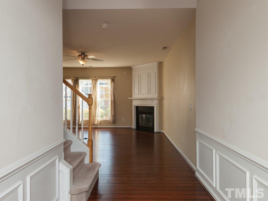 7822 Jeffrey Alan Court Raleigh, NC 27613 - Photo 3 of 25 Gallery Image 3