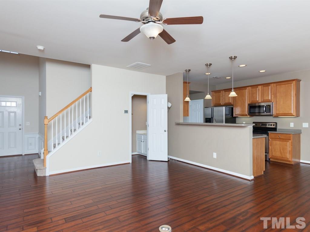 7822 Jeffrey Alan Court Raleigh, NC 27613 - Photo 5 of 25 Gallery Image 5
