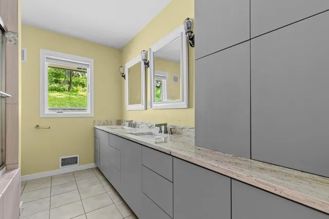 $8,895 | 1345 Fairlawn Way, Unit R, Golden Valley, MN 55416