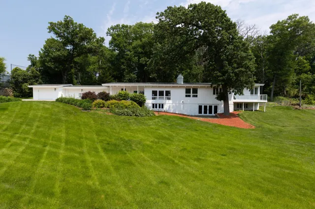 $8,895 | 1345 Fairlawn Way, Unit R, Golden Valley, MN 55416