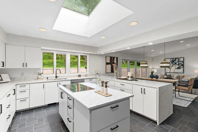 $8,895 | 1345 Fairlawn Way, Unit R, Golden Valley, MN 55416