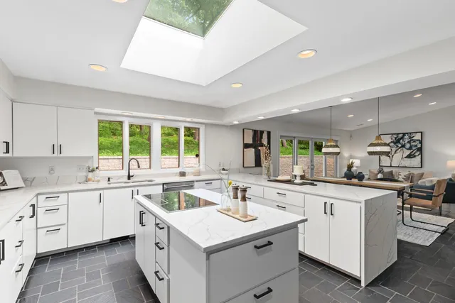 $8,895 | 1345 Fairlawn Way, Unit R, Golden Valley, MN 55416