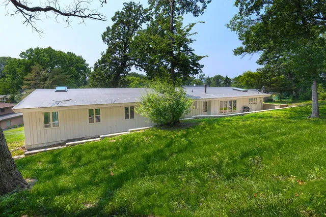 $8,895 | 1345 Fairlawn Way, Unit R, Golden Valley, MN 55416