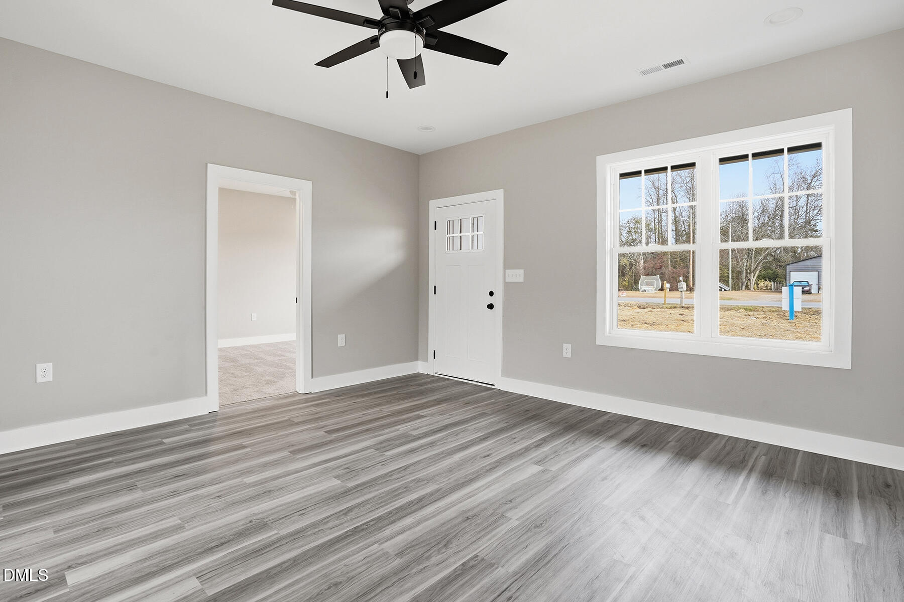 1126 Aquilla Road Benson, NC 27504 - Photo 5 of 28