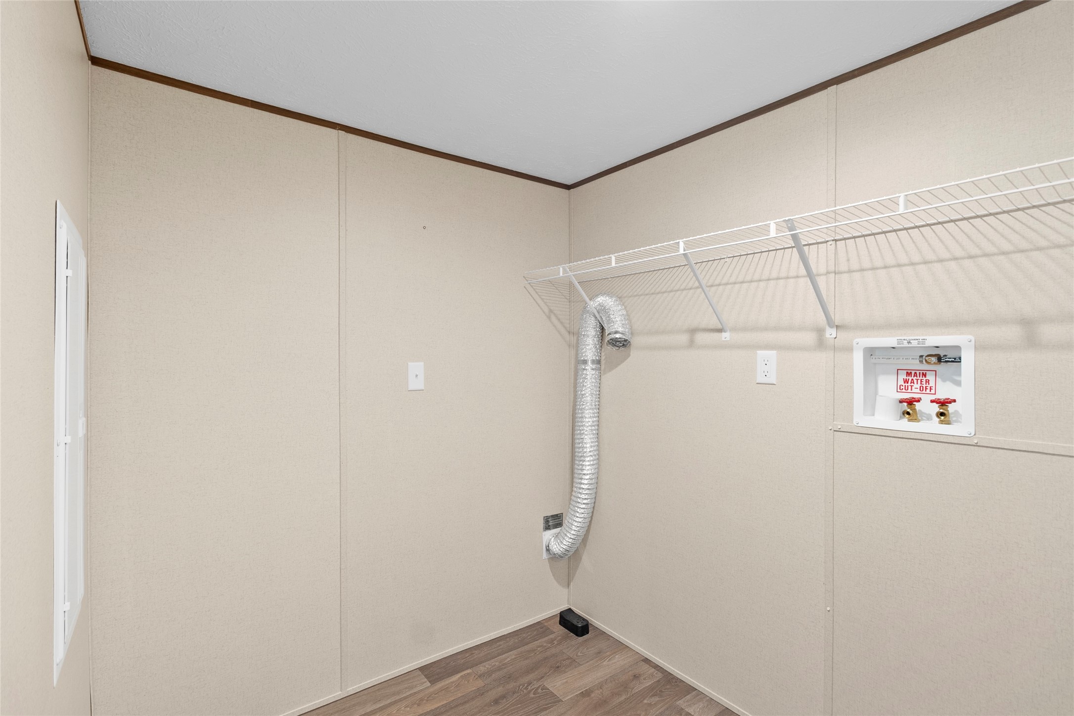 1235 Peter Pne Street Huffman, TX 77336 - Photo 9 of 25 a view of a room with wooden floor