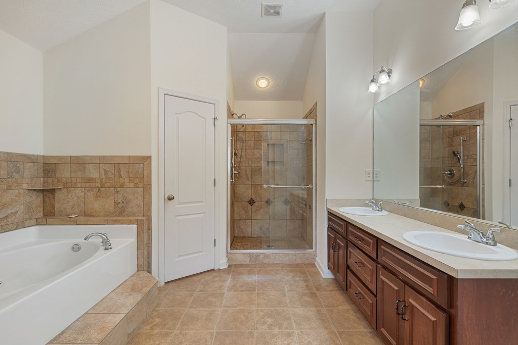 5186 Freedom Ridge Court Columbus, GA 31907 - Photo 18 of 33 Gallery Image 18