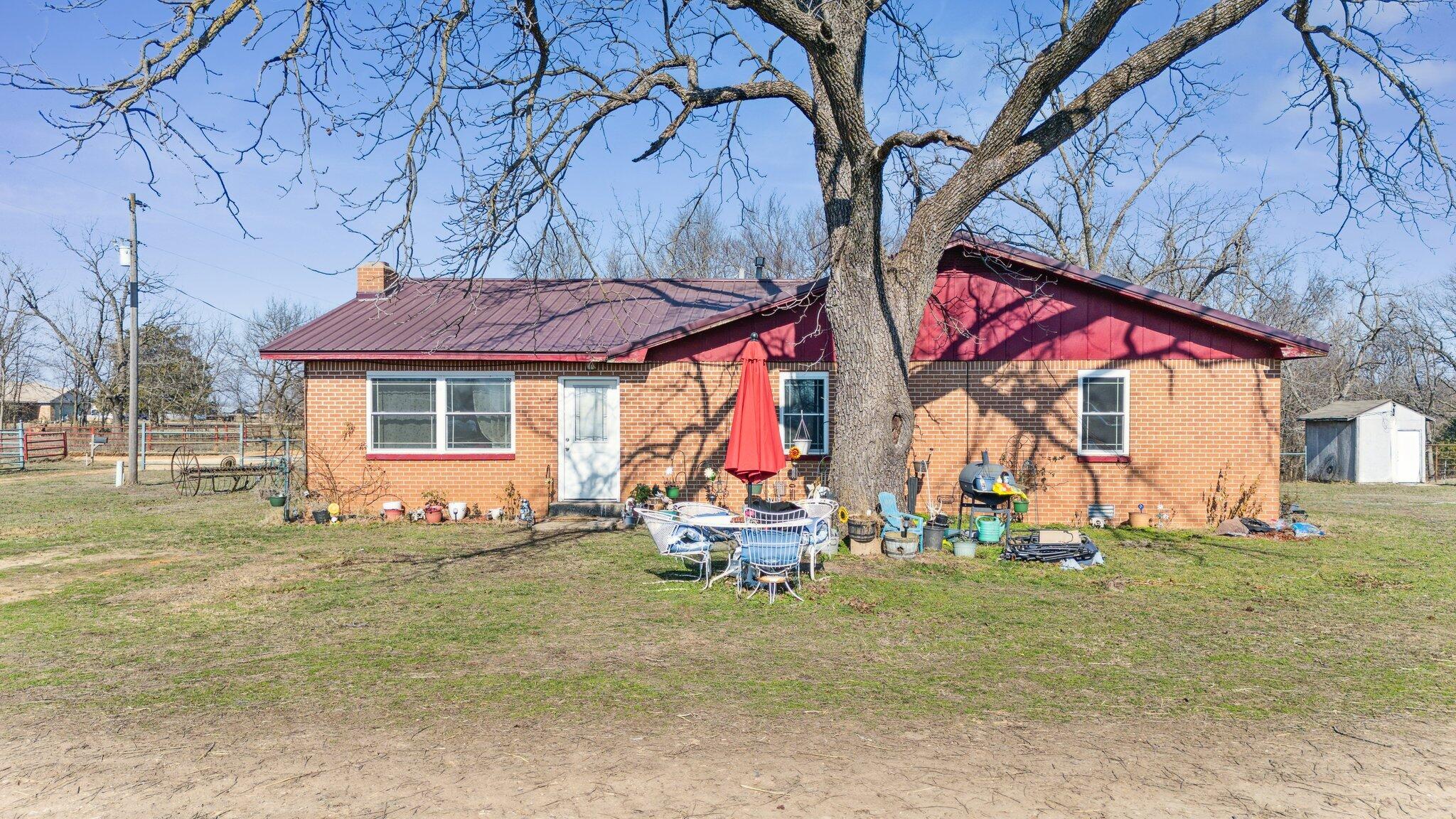 9050 North State Line Road Maysville, AR 72747 - Photo 1 of 4 1-web-or-mls-DJI_20250108120359_0061_D