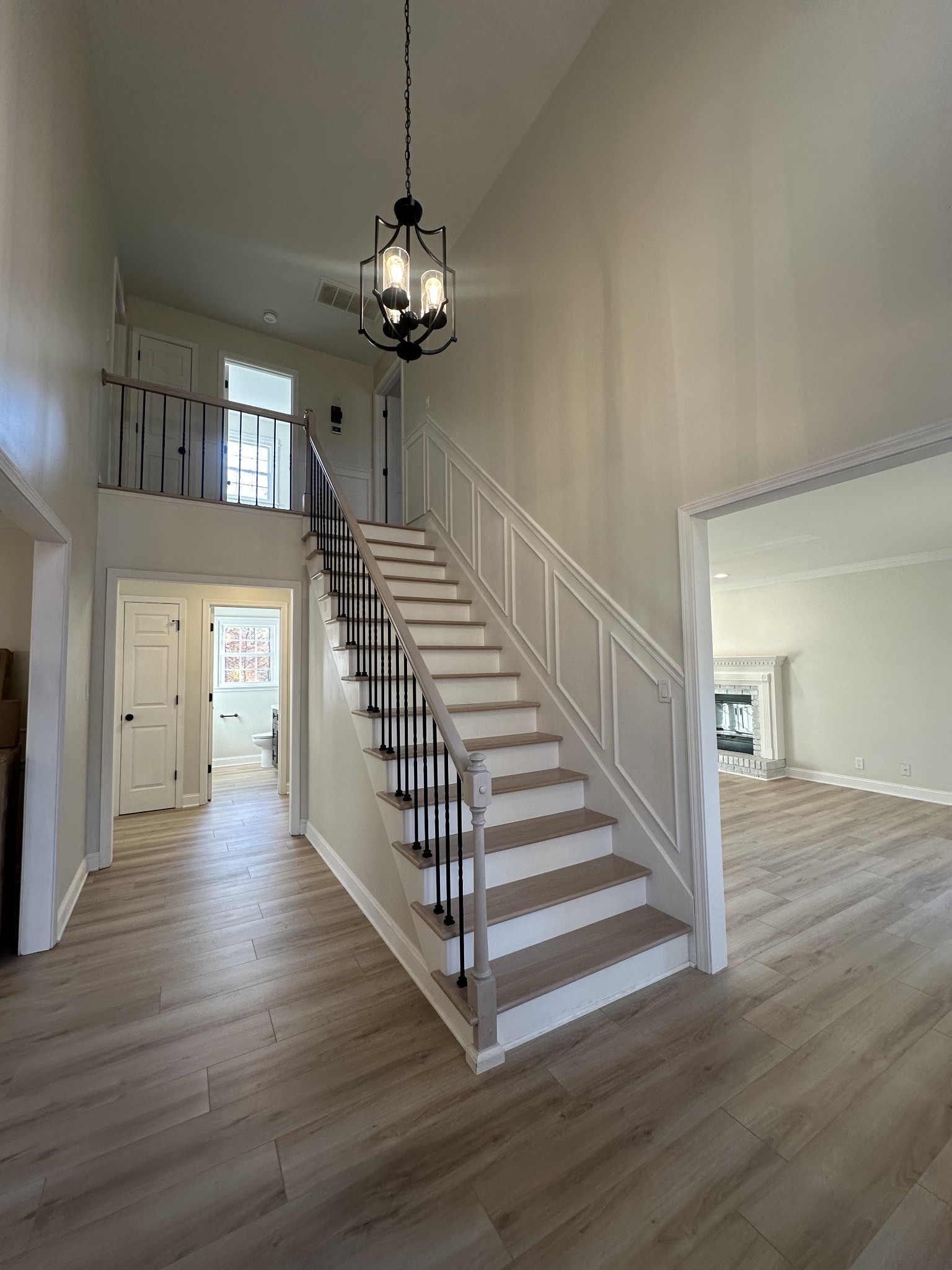 775 Vaughan Road Clarksville, TN 37043 - Photo 2 of 33 Gallery Image 2