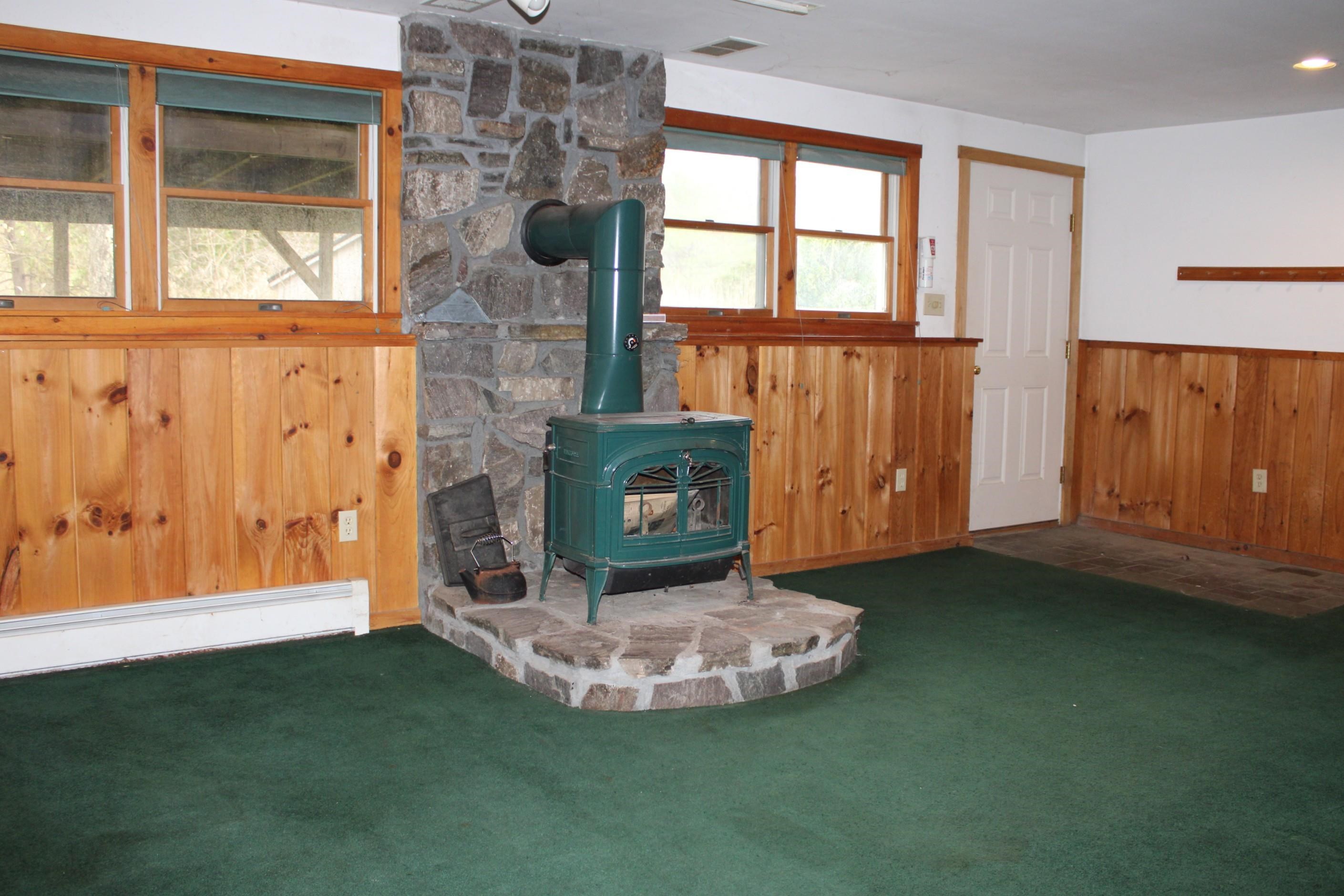 25 Laverne Drive Rutland, VT 05701 - Photo 37 of 39