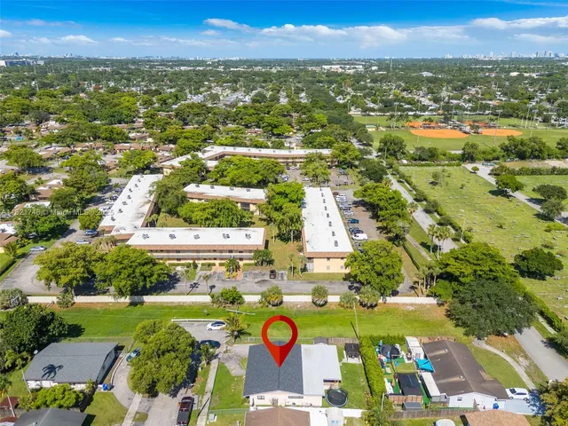 $580,000 | 7100 McClellan Street, Hollywood, FL 33024