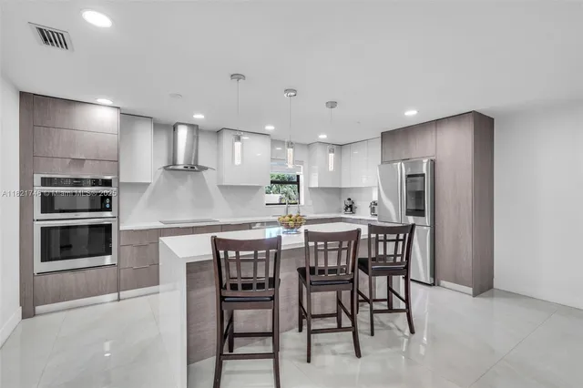 $580,000 | 7100 McClellan Street, Hollywood, FL 33024