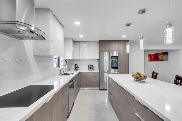 $580,000 | 7100 McClellan Street, Hollywood, FL 33024