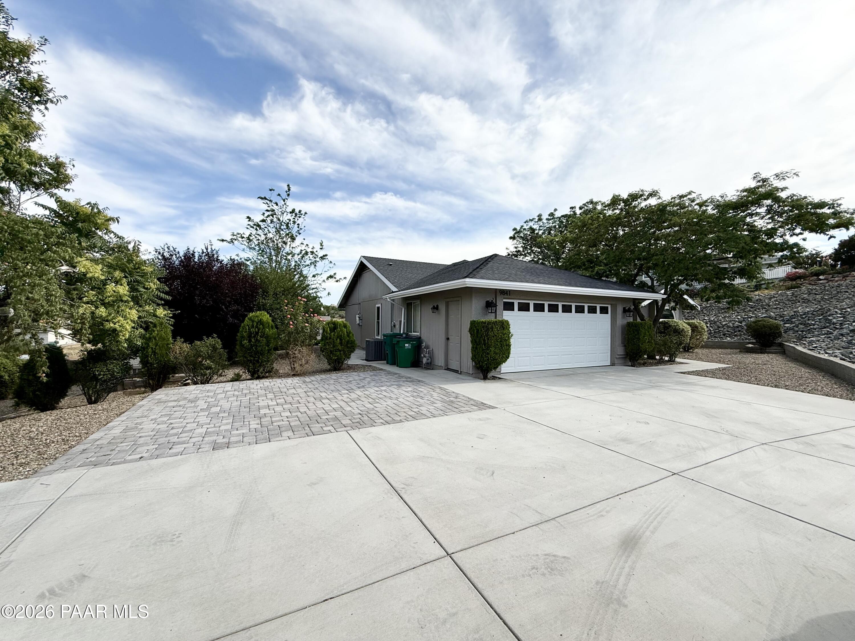 9841 East Rimrock Drive Prescott Valley, AZ 86314 - Photo 3 of 17 3