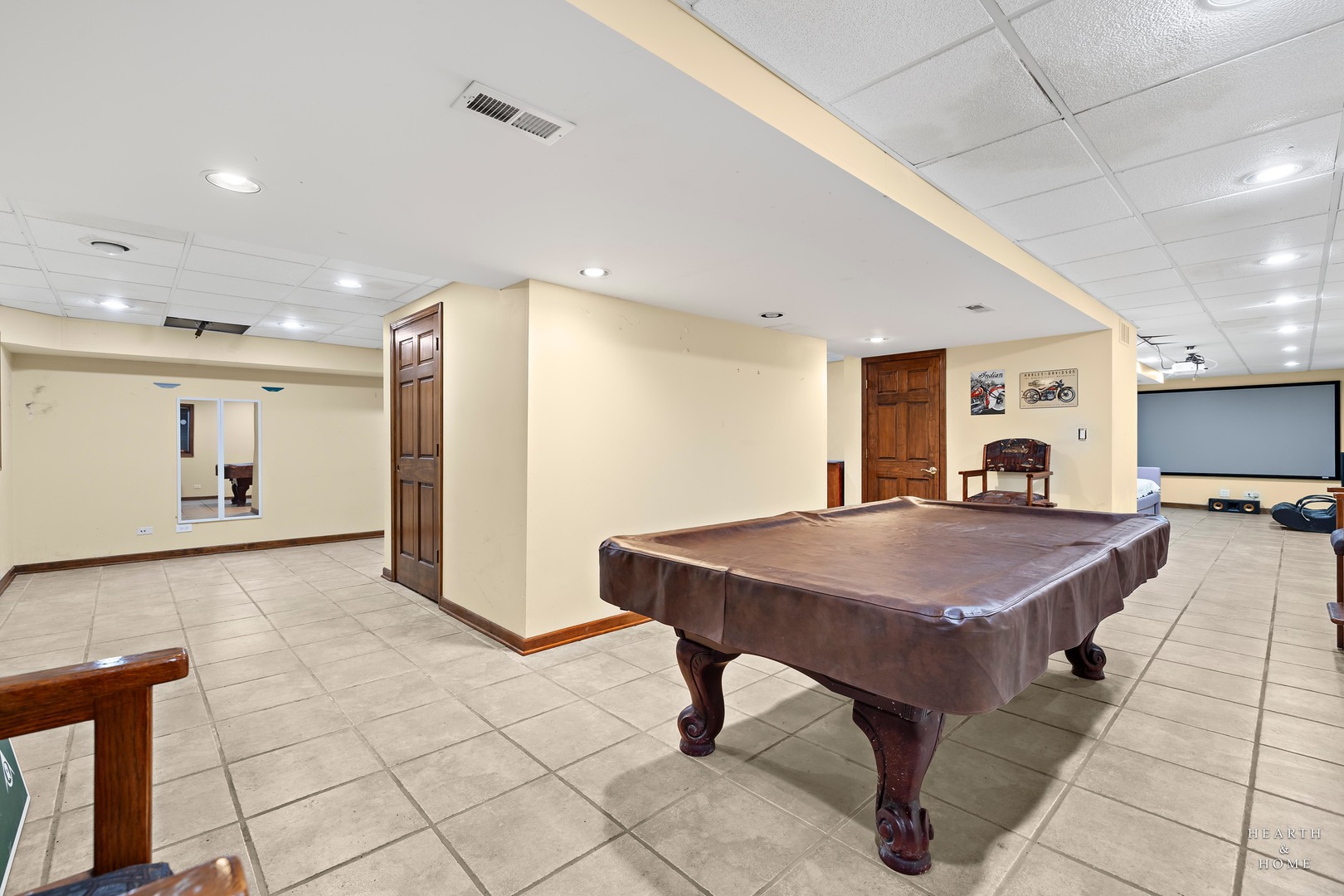 1207 Quail Run Avenue Bolingbrook, IL 60490 - Photo 45 of 48 a room with furniture and pool table