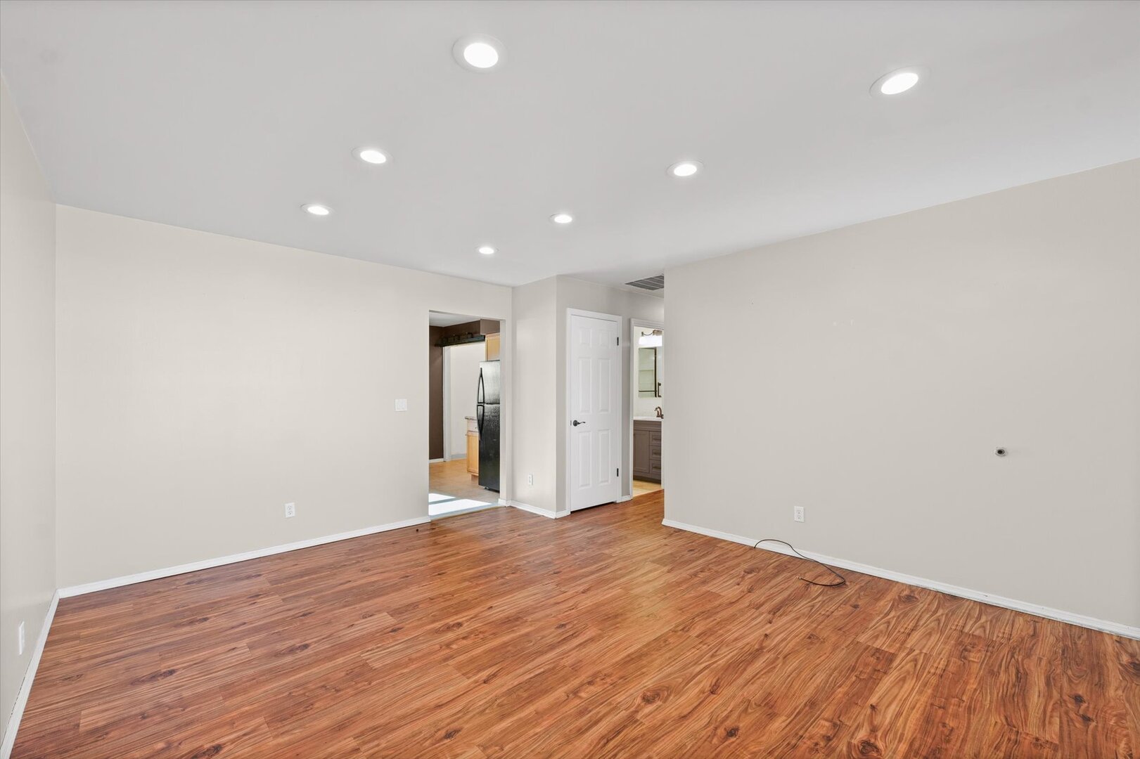 2313 Branch Road Champaign, IL 61821 - Photo 4 of 29