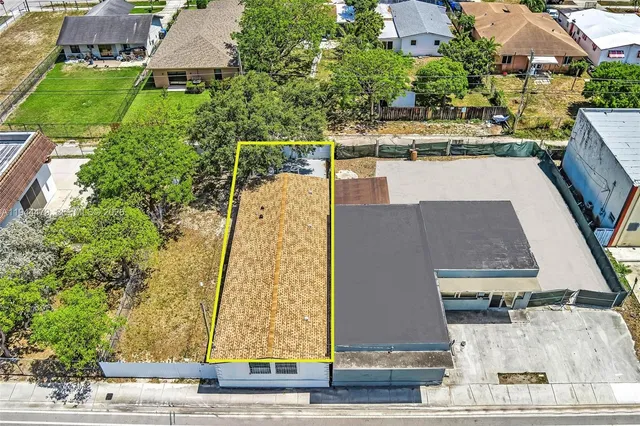 $2,000 | 5424 Pembroke Road, Unit A, West Park, FL 33023