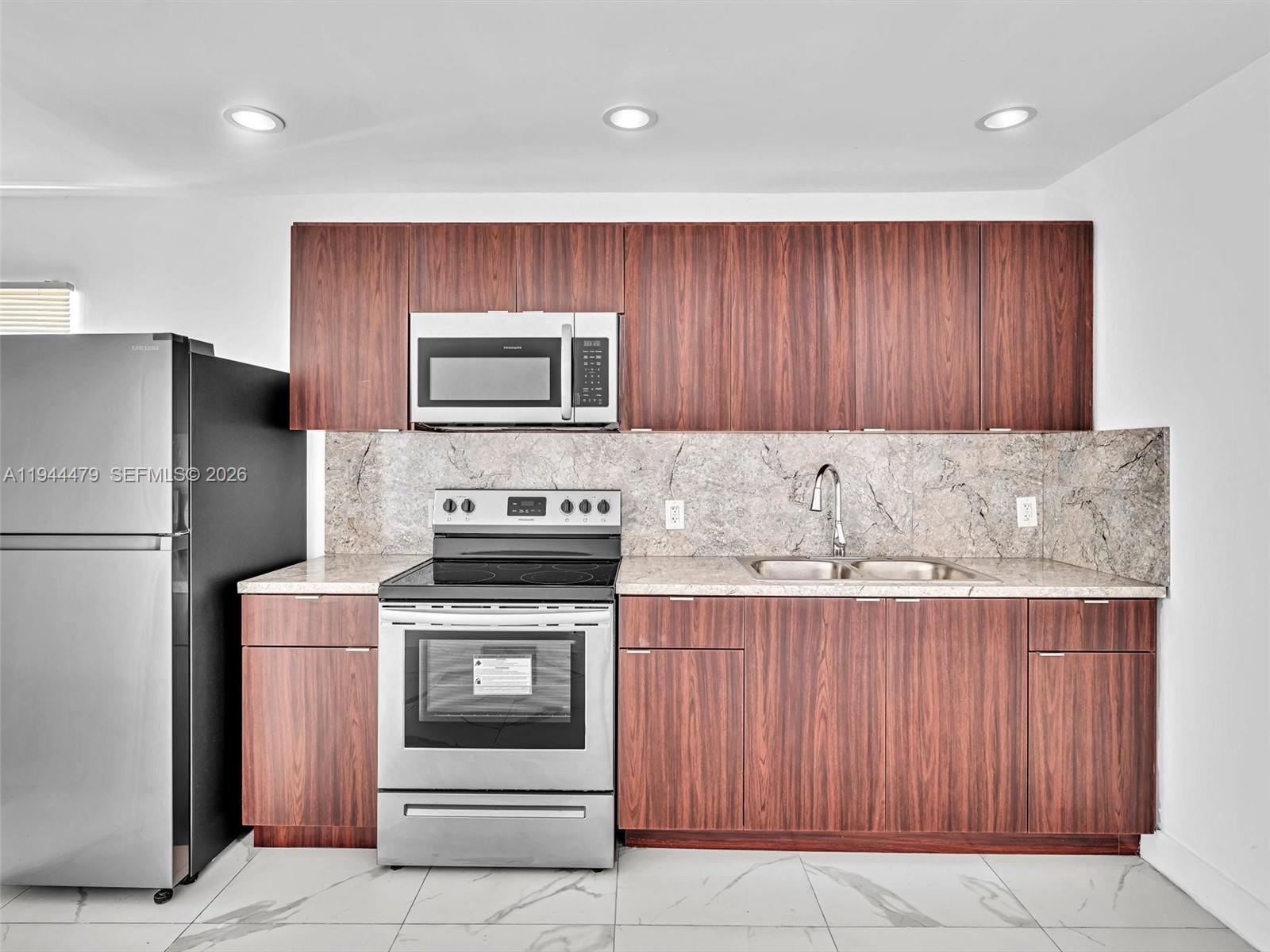 5424 Pembroke Road, Unit A West Park, FL 33023 - Photo 5 of 21