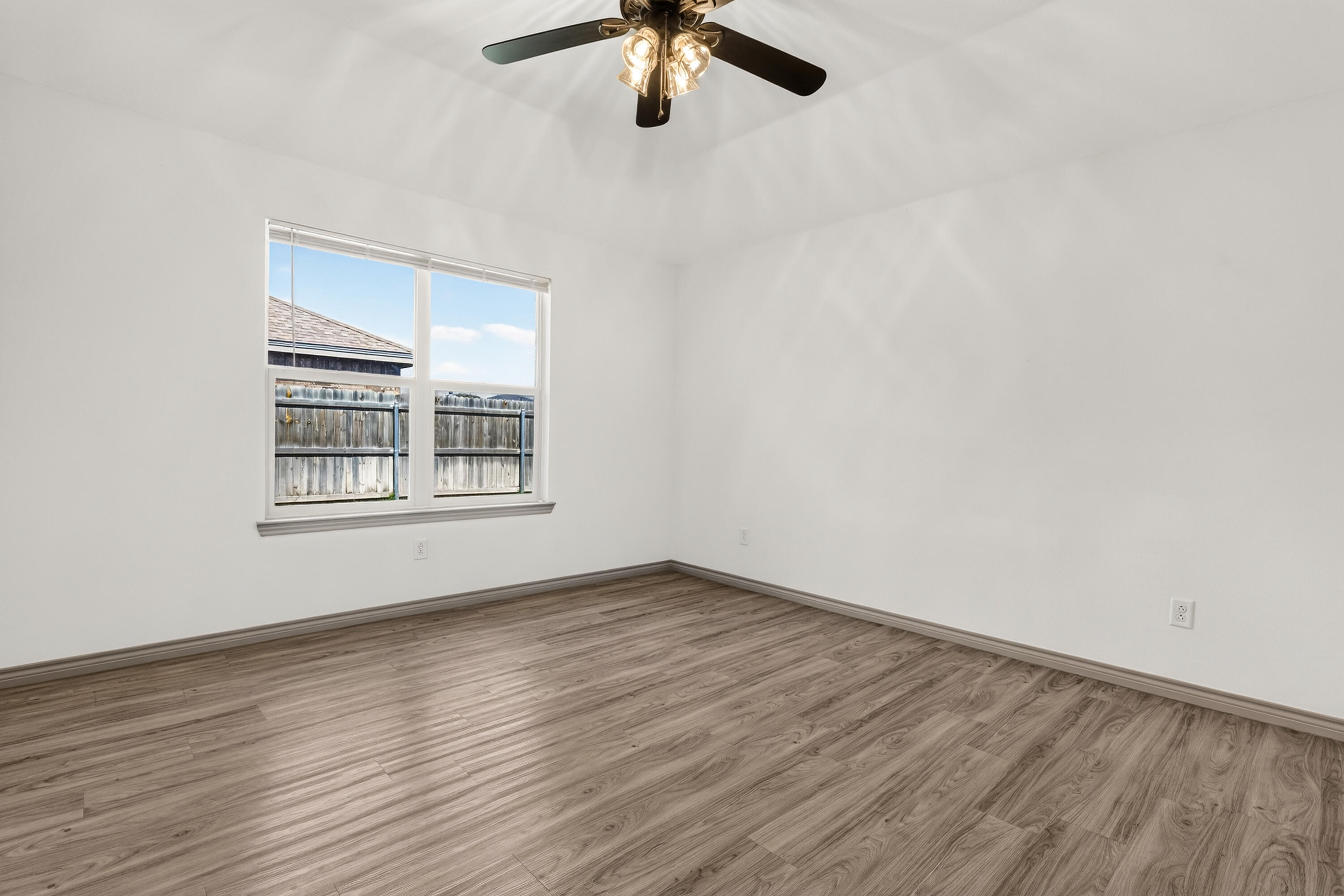 1110 79th Street Lubbock, TX 79423 - Photo 12 of 27 IMG_7357