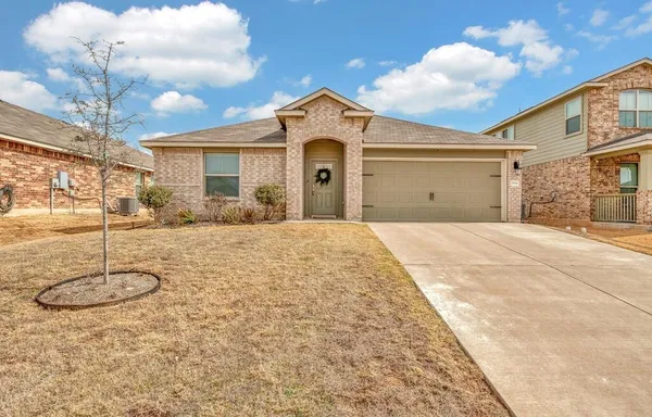 $284,900 | 2916 Brosnan Road, Lorena, TX 76655