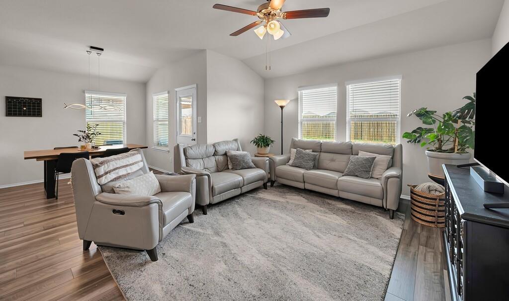 2916 Brosnan Road Lorena, TX 76655 - Photo 8 of 36