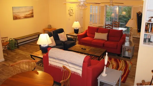 $2,700 | 1000 Mallery Street, Unit E96, St. Simons Island, GA 31522