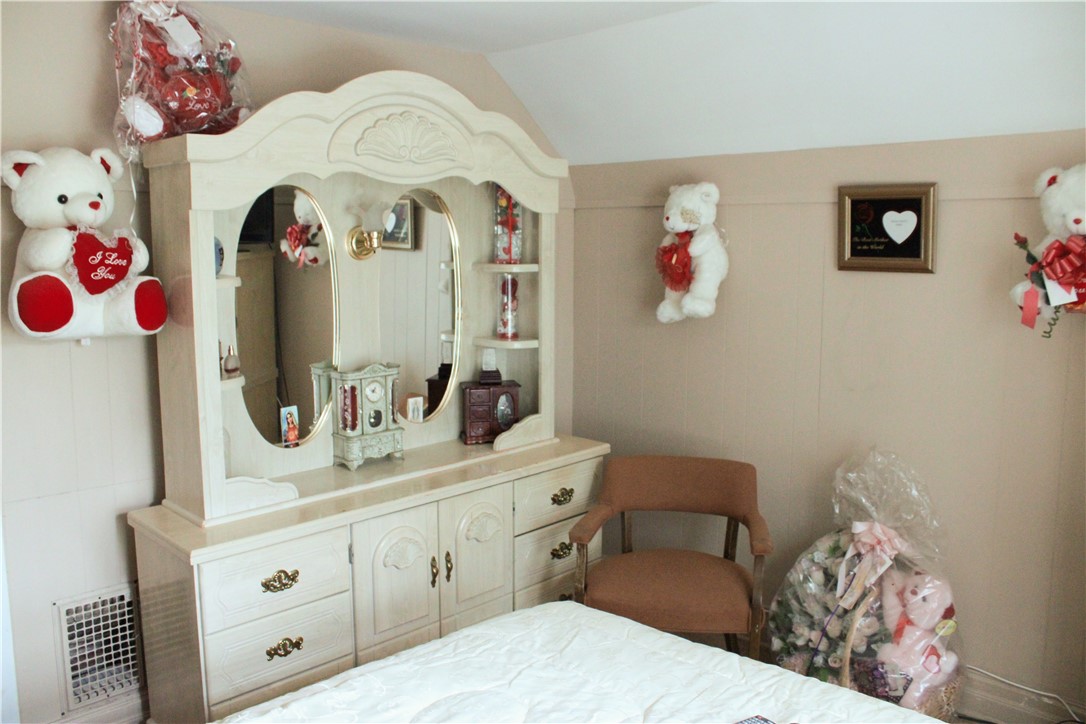 52 Roth Street Rochester, NY 14621 - Photo 19 of 26