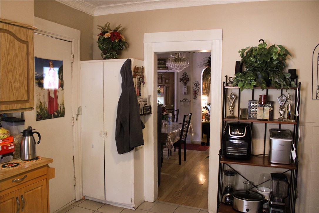 52 Roth Street Rochester, NY 14621 - Photo 8 of 26