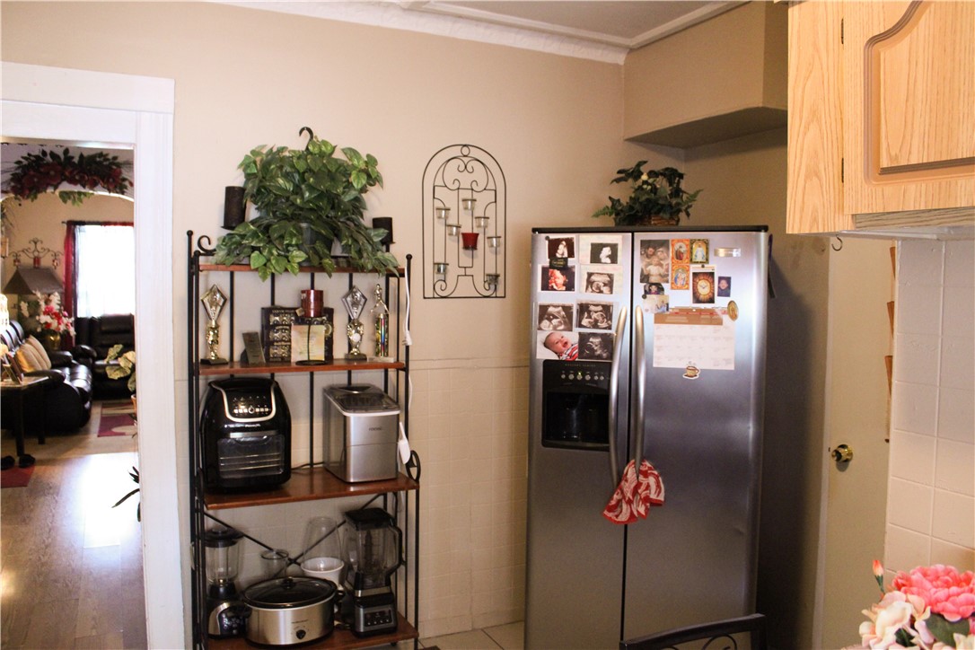 52 Roth Street Rochester, NY 14621 - Photo 9 of 26