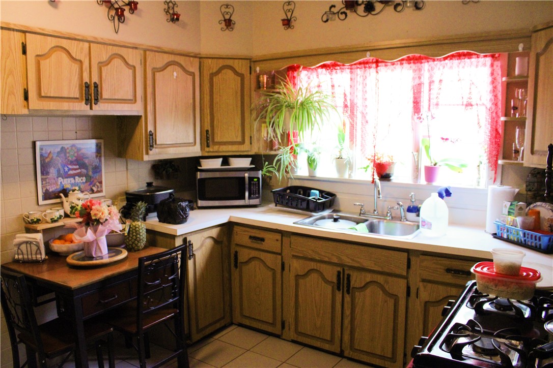 52 Roth Street Rochester, NY 14621 - Photo 10 of 26